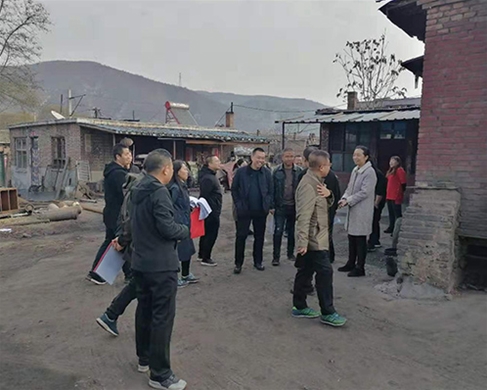 縣委、鎮(zhèn)府領(lǐng)導煤改電驗收工程