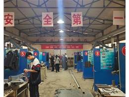 和靈石縣第一職業(yè)高中校領(lǐng)導(dǎo)在?？疾?/>
                    </a>
                    </div>
                  </div>
                  <div   id=